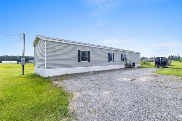 $129,500 | 411 Amanda Drive, Reeves, LA 70658