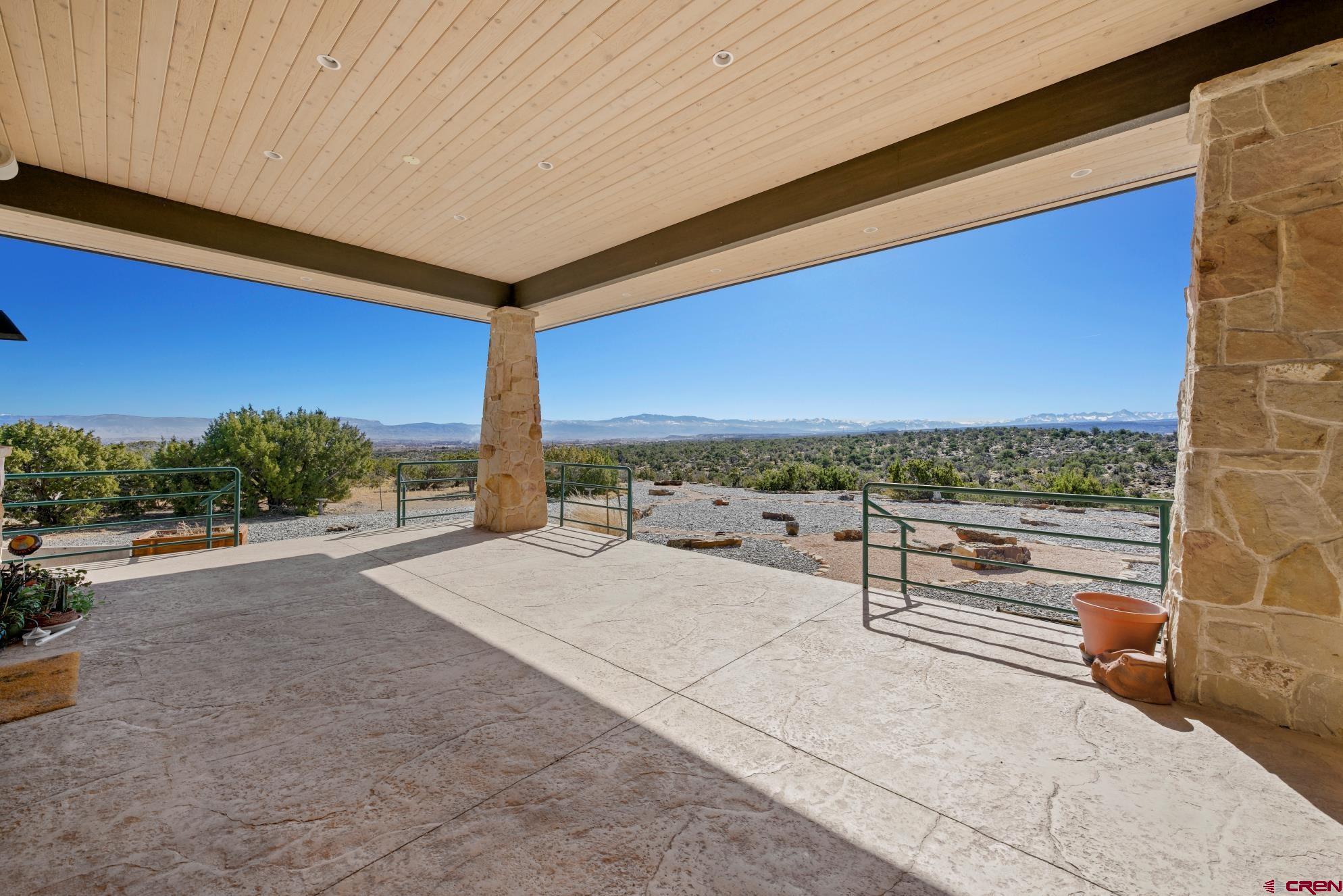 15773 6000th Road Montrose, CO 81403 - Photo 26 of 35 a view of a building