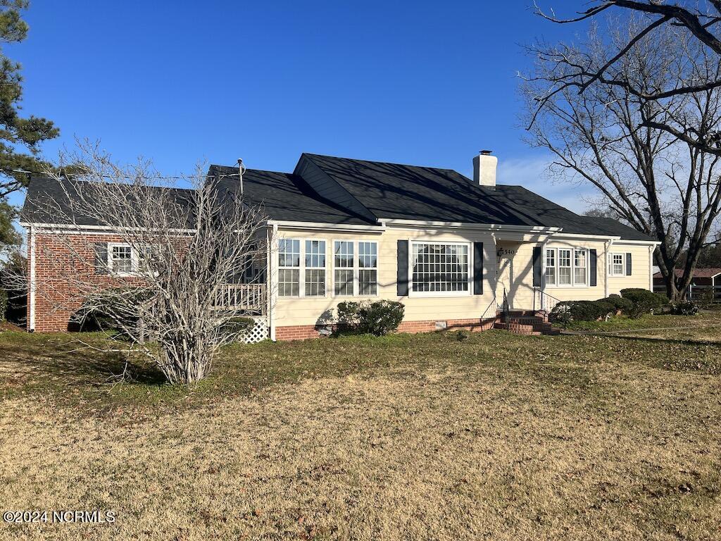 1540 West Hanrahan Road Ayden, NC 28513 - Photo 2 of 43 2