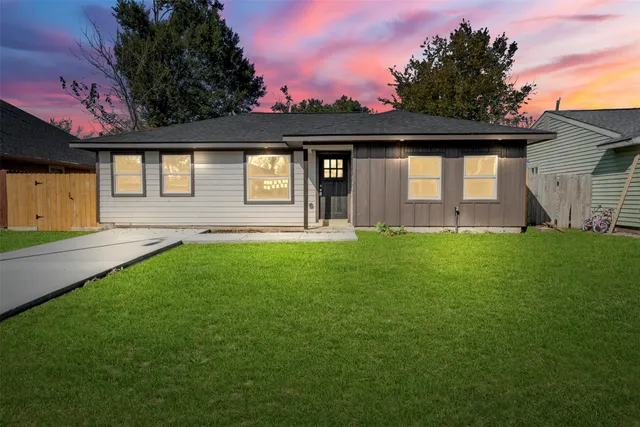 $224,990 | 2311 Pomona Drive, Pasadena, TX 77506