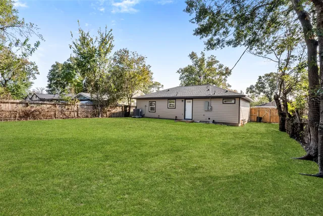 $224,990 | 2311 Pomona Drive, Pasadena, TX 77506