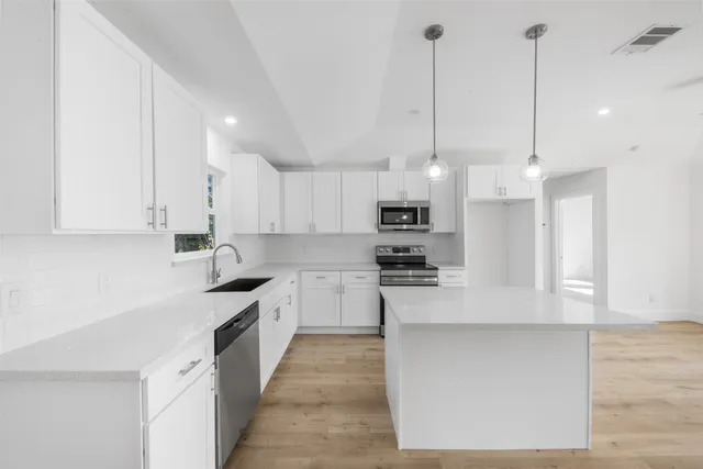 $224,990 | 2311 Pomona Drive, Pasadena, TX 77506