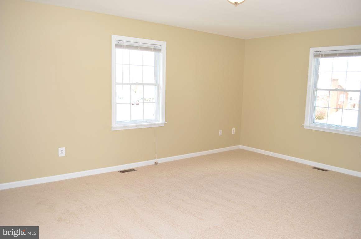 819 Medway Road Hagerstown, MD 21740 - Photo 8 of 18 Bedroom (Master)