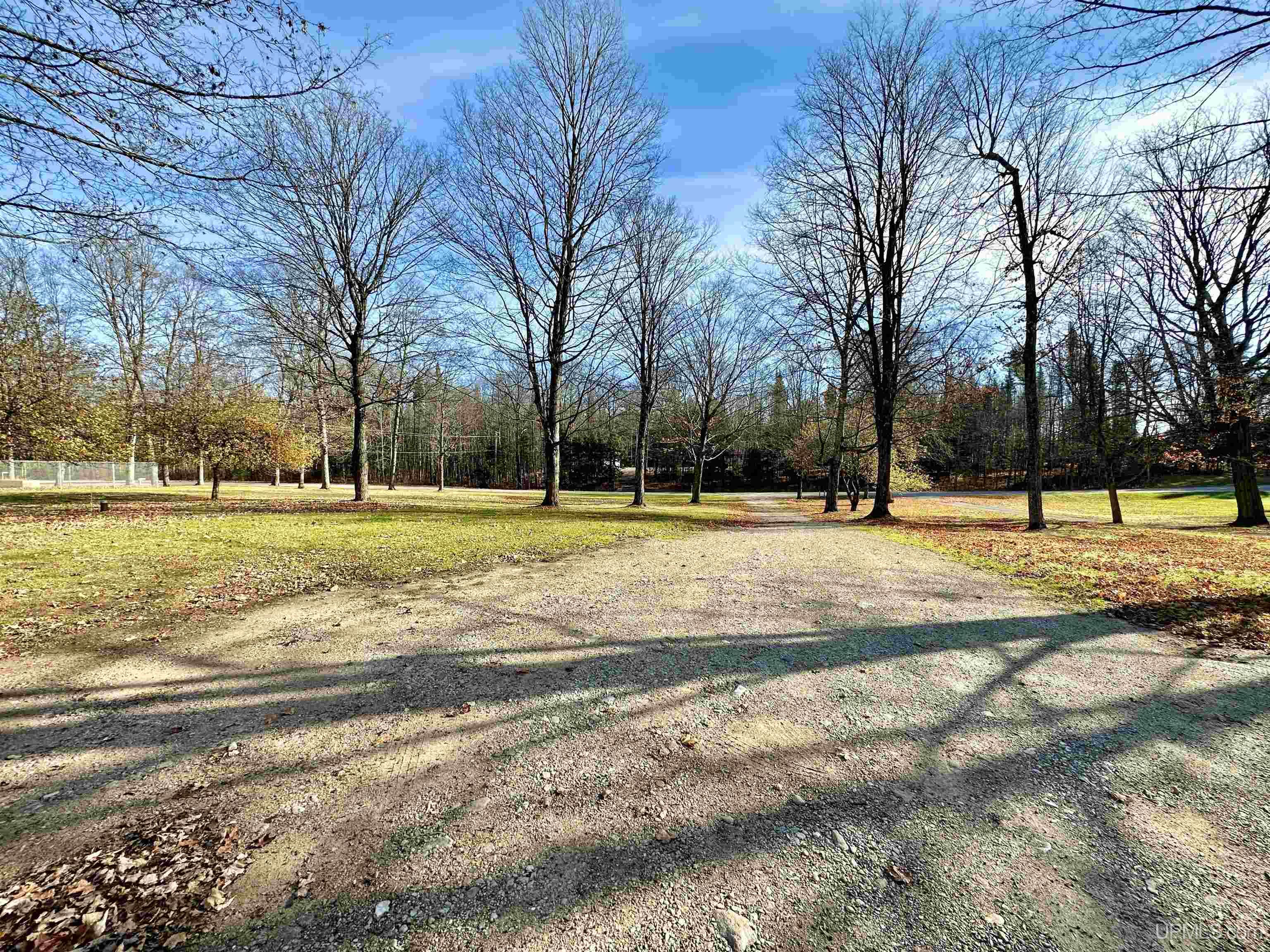 10661 South 75 Road Rapid River, MI 49878 - Photo 32 of 47