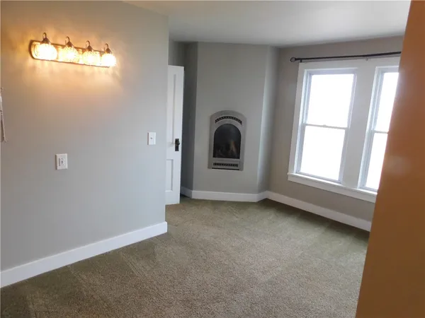 $2,600 | 321 North Main Street, Canandaigua City, NY 14424