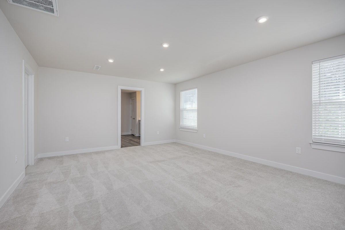 968 Caywood Road Smyrna, TN 37167 - Photo 29 of 54 an empty room with windows