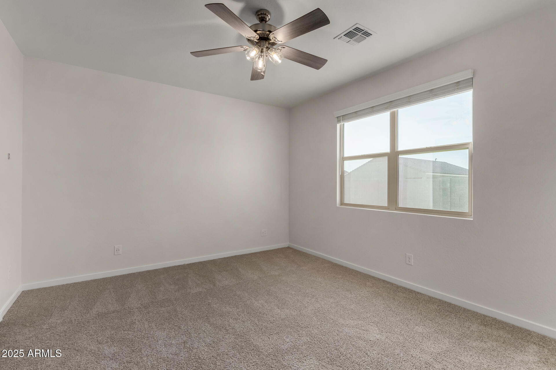 3704 East Haflinger Road San Tan Valley, AZ 85140 - Photo 11 of 38 19 - Haflinger