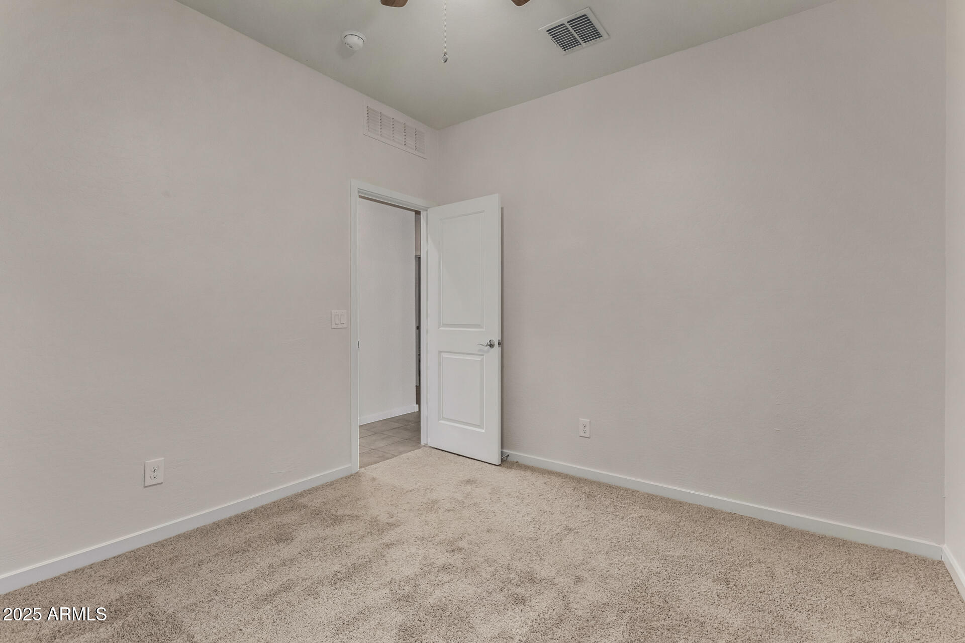 3704 East Haflinger Road San Tan Valley, AZ 85140 - Photo 17 of 38 25 - Haflinger