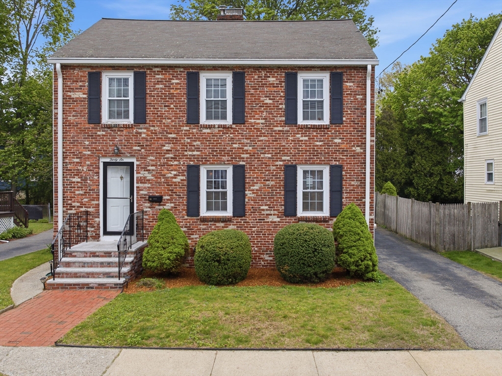 36 Fairview Road Stoneham, MA 02180 - Photo 1 of 24