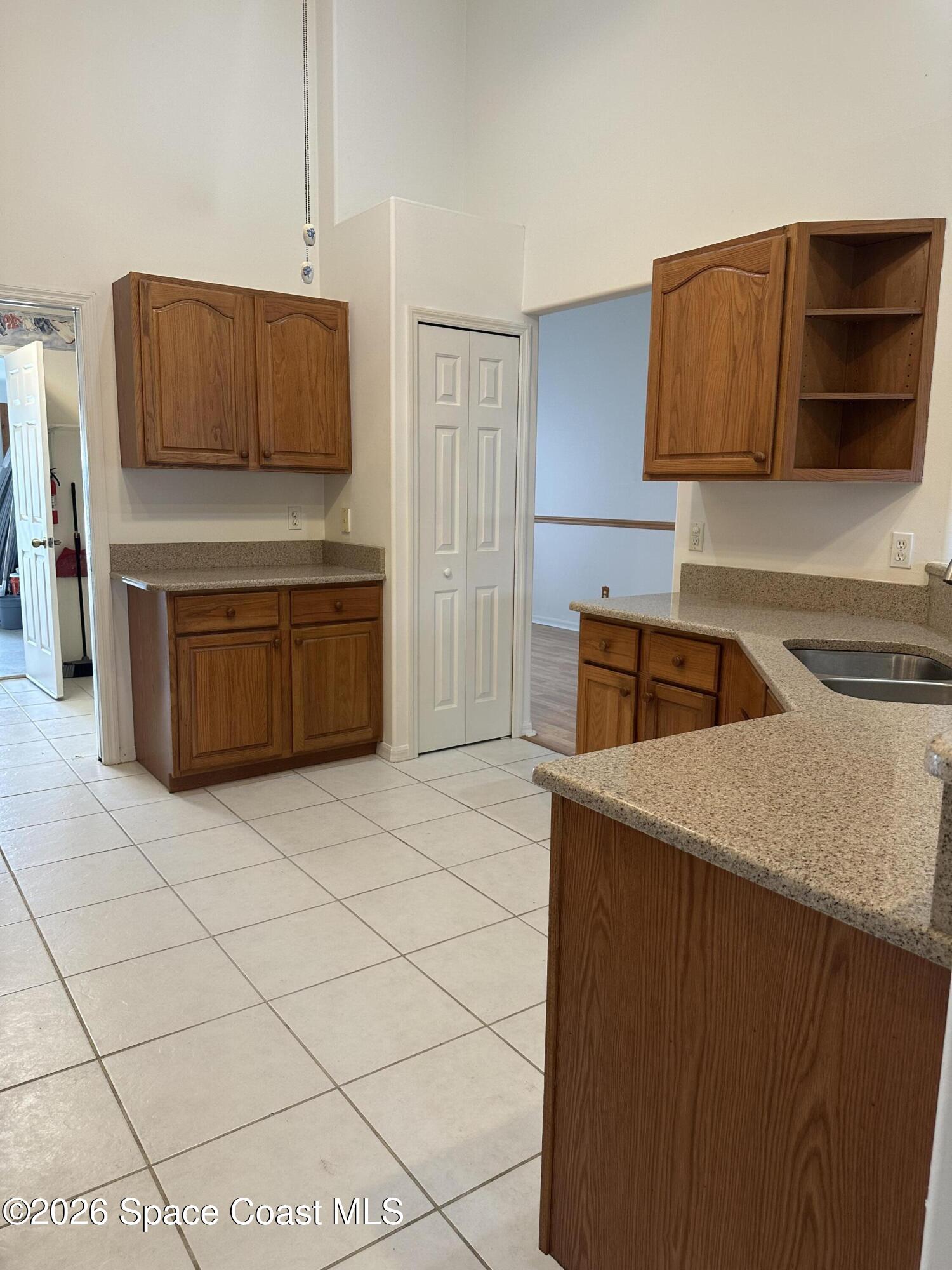 632 Bayfront Terrace Sebastian, FL 32958 - Photo 14 of 24 kitchen