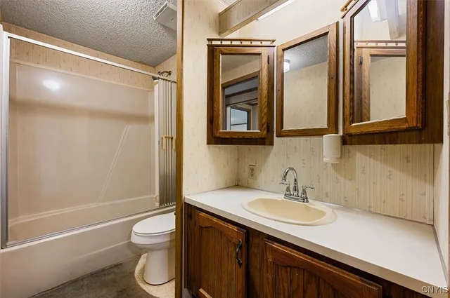 $74,000 | 144 Anthony Lane, New Hartford, NY 13323