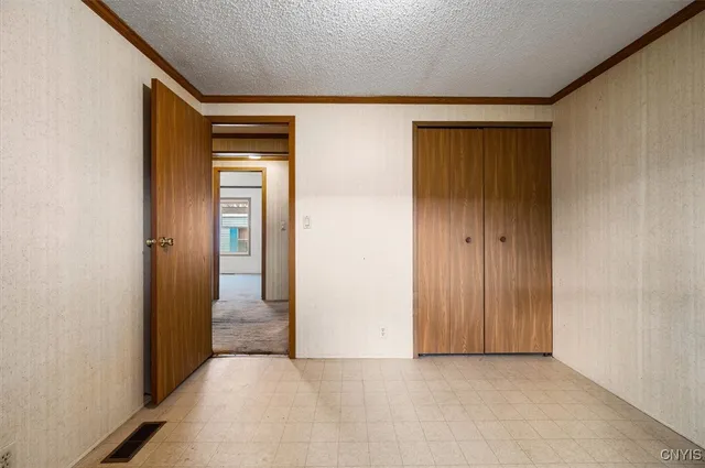 $74,000 | 144 Anthony Lane, New Hartford, NY 13323