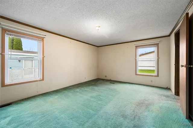 $74,000 | 144 Anthony Lane, New Hartford, NY 13323