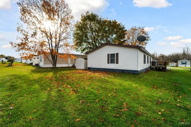 $74,000 | 144 Anthony Lane, New Hartford, NY 13323