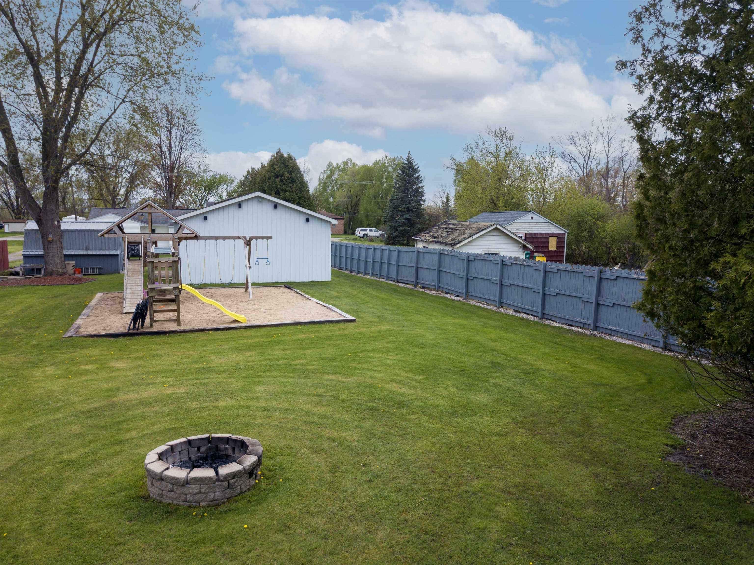 4145 Wheeler Road Bay City, MI 48706 - Photo 29 of 58