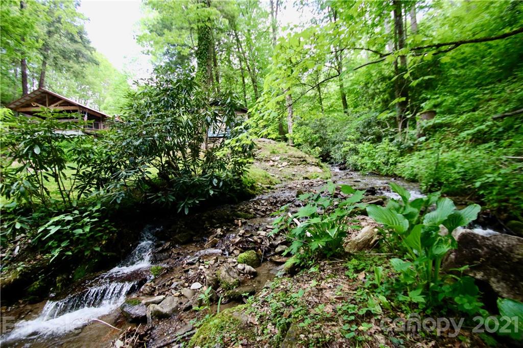 760 Cabin Flats Road Sylva, NC 28779 - Photo 34 of 47 Gallery Image 34