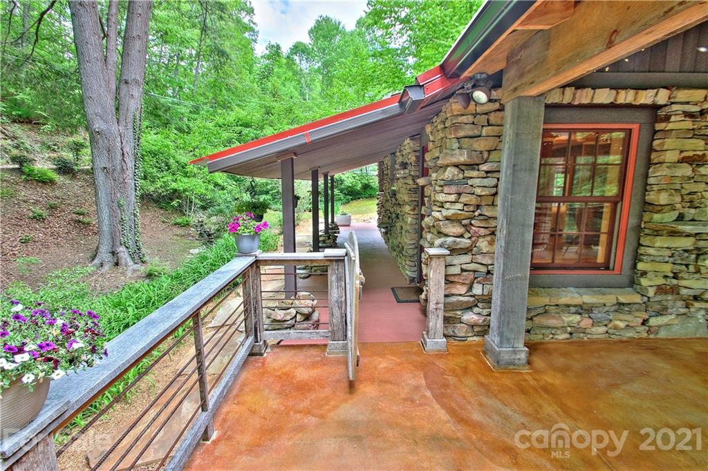 760 Cabin Flats Road Sylva, NC 28779 - Photo 41 of 47 Gallery Image 41