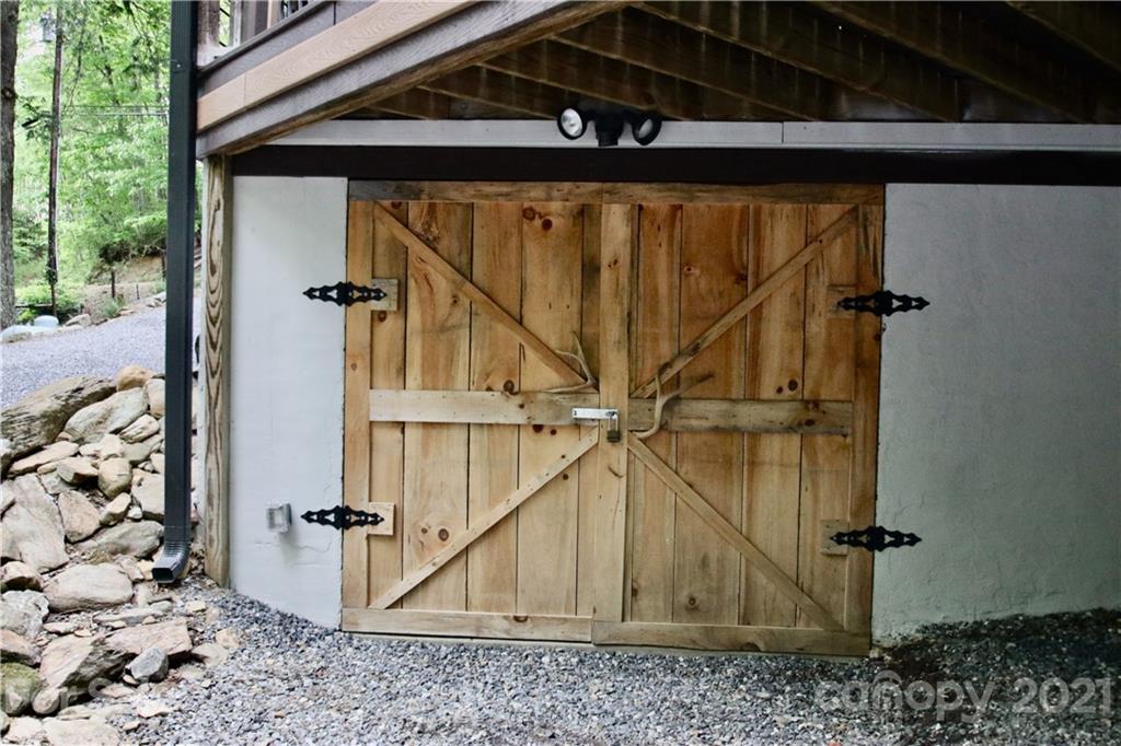 760 Cabin Flats Road Sylva, NC 28779 - Photo 44 of 47 Gallery Image 44