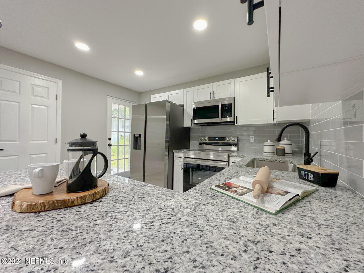 4510 Bedford Road Jacksonville, FL 32207 - Photo 13 of 38 IMG-20240913-WA0018