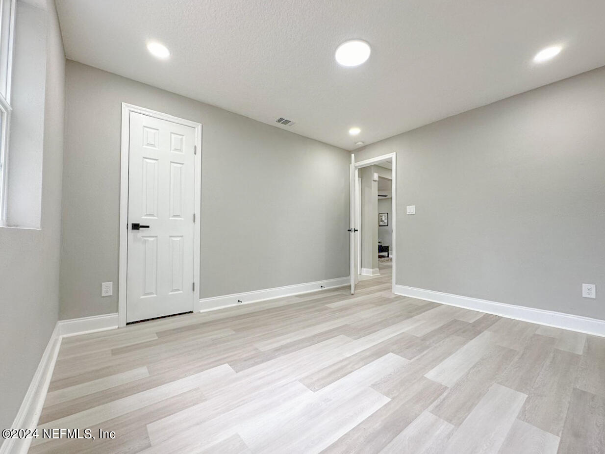 4510 Bedford Road Jacksonville, FL 32207 - Photo 27 of 38 IMG-20240913-WA0029