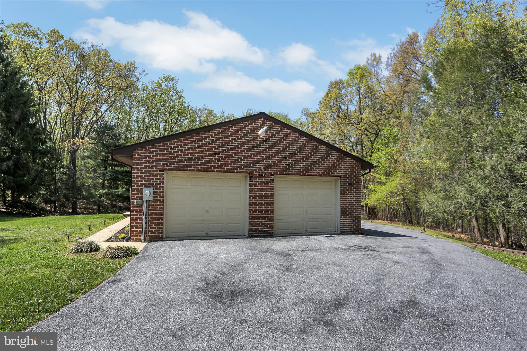 680 Lynes Road Dillsburg, PA 17019 - Photo 6 of 47 Gallery Image 6