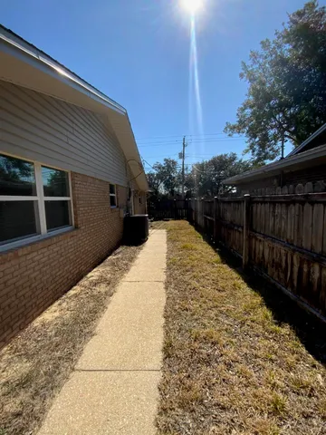 $2,250 | 129 12th Avenue, Shalimar, FL 32579