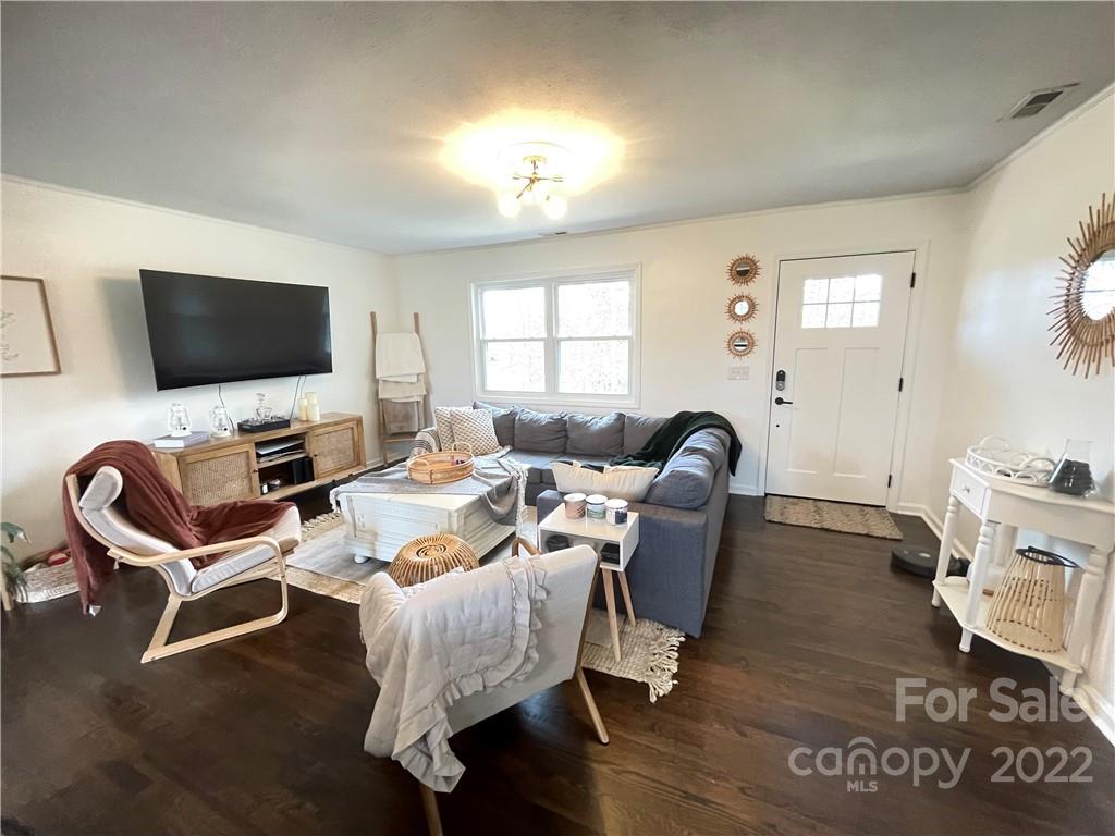 4579 Omega Road Lenoir, NC 28645 - Photo 3 of 13 Gallery Image 3