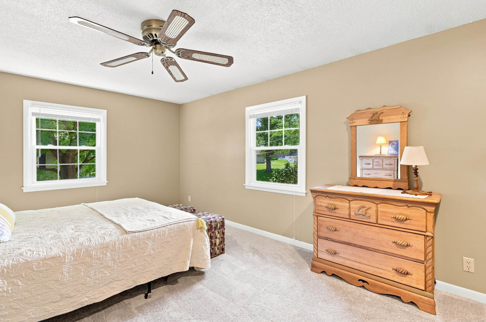 5079 Coachman Road Bettendorf, IA 52722 - Photo 26 of 43 Gallery Image 26