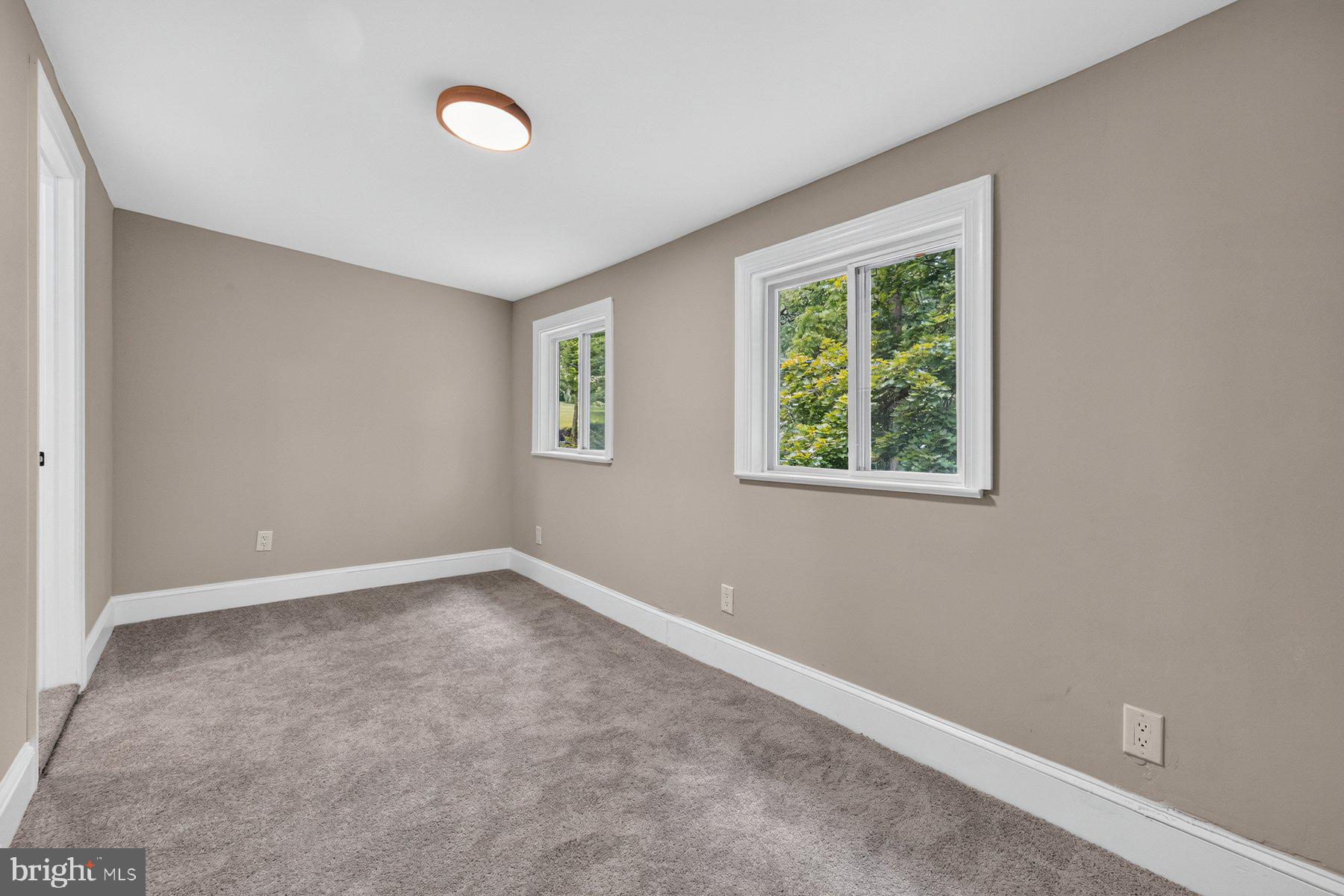 25546 Military Road Cascade, MD 21719 - Photo 24 of 43 Bed 3