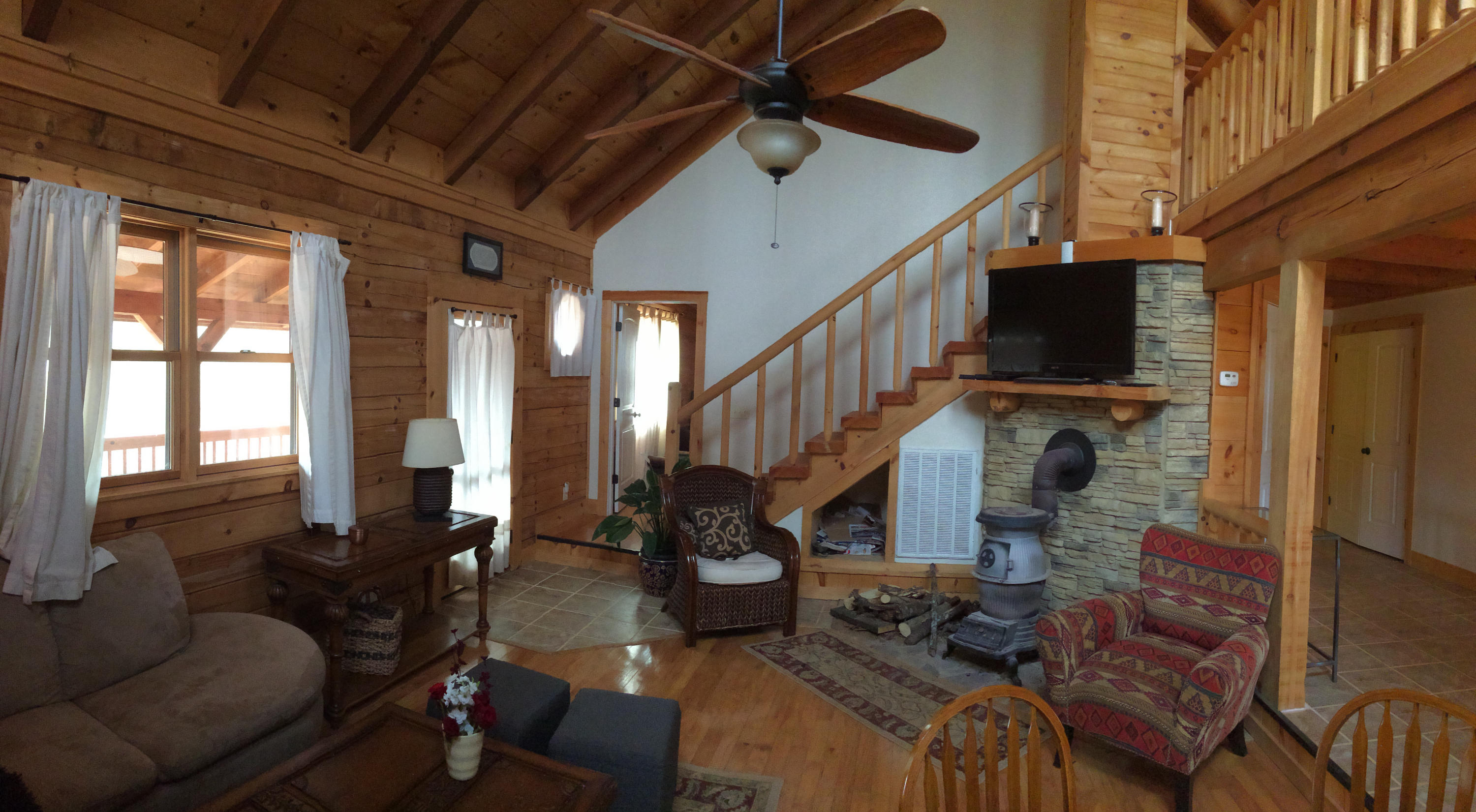 585 Mathis Cove Road, Unit 8 Birchwood, TN 37308 - Photo 3 of 39 3 Living Room