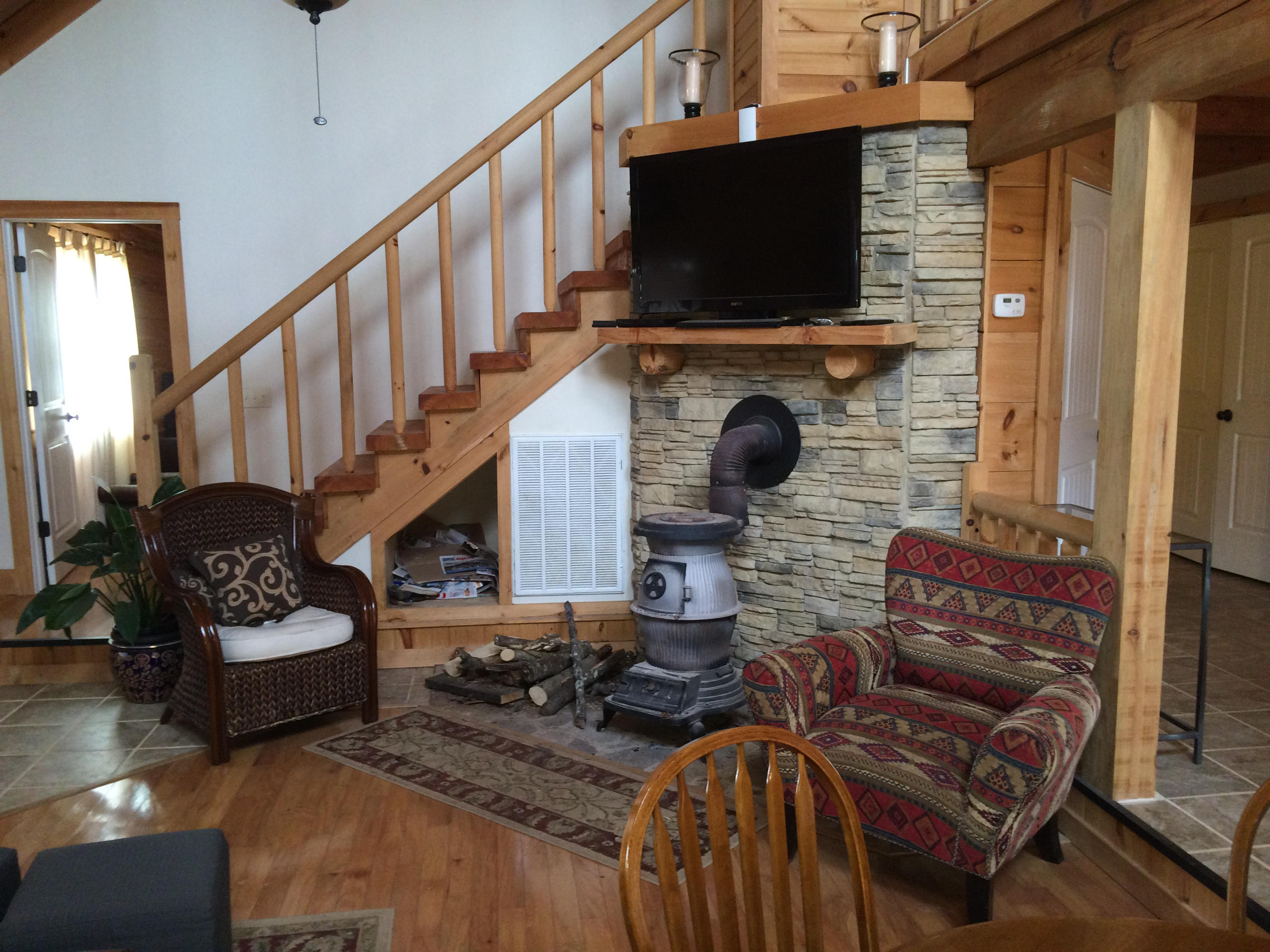 585 Mathis Cove Road, Unit 8 Birchwood, TN 37308 - Photo 4 of 39 4 Living Room