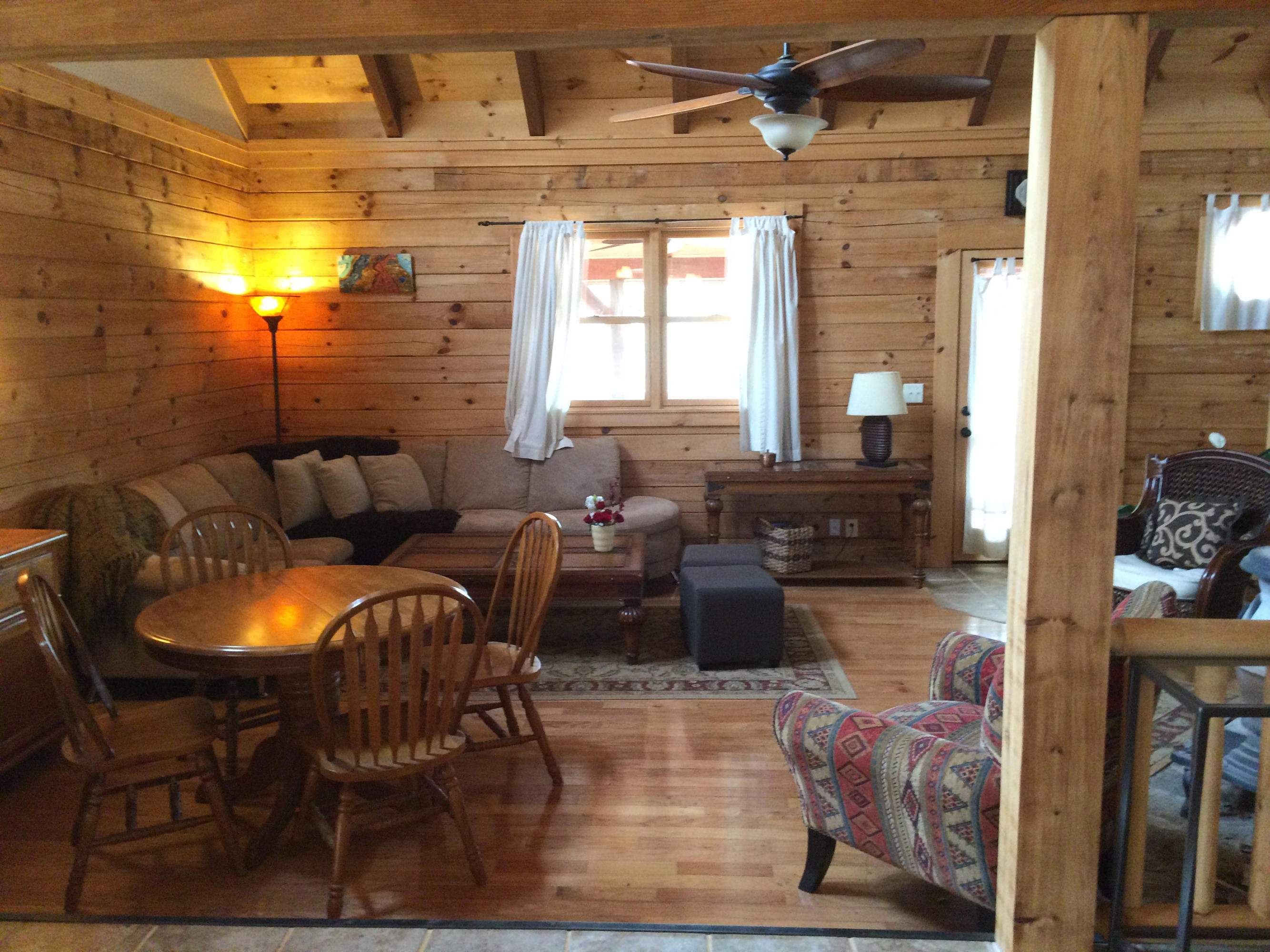 585 Mathis Cove Road, Unit 8 Birchwood, TN 37308 - Photo 5 of 39 5 Living Room
