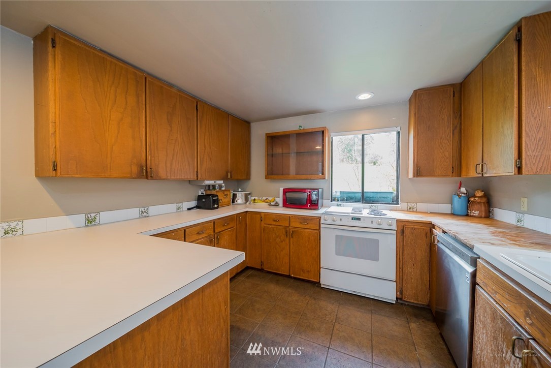 5415 East Wishon Road Snohomish, WA 98290 - Photo 10 of 22 Gallery Image 10