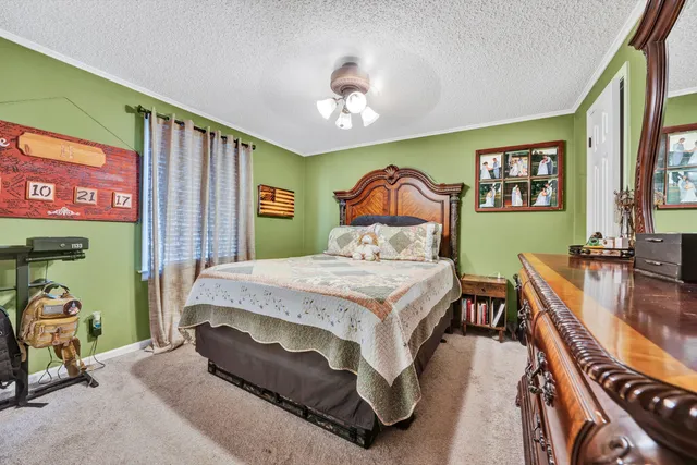 $260,000 | 55 Beachview Lane, Troutville, VA 24175