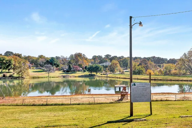 $260,000 | 55 Beachview Lane, Troutville, VA 24175