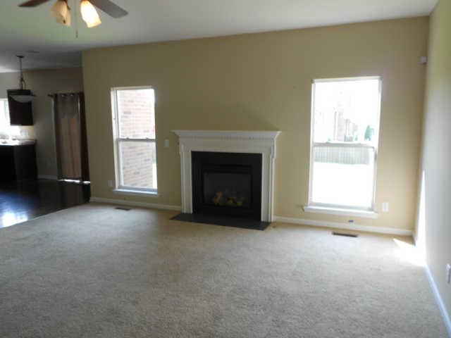 2000 Keiser Street Spring Hill, TN 37174 - Photo 7 of 12 Great room