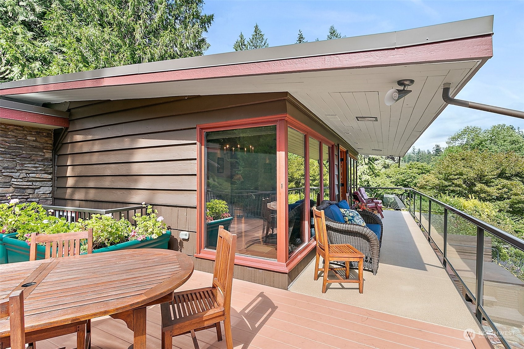 18232 West Spring Lake Drive Southeast Renton, WA 98058 - Photo 34 of 40 Gallery Image 34