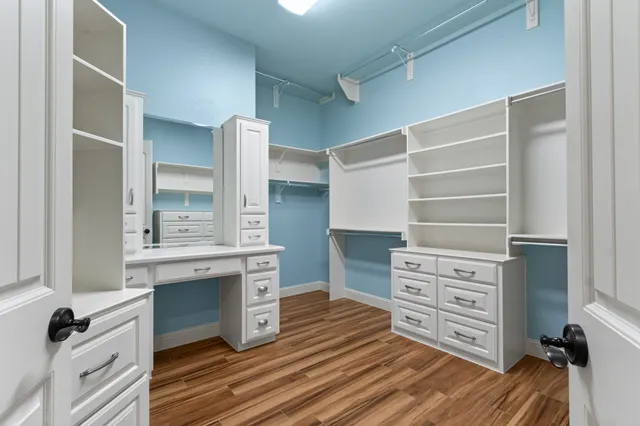 $595,000 | 2458 Jill Circle, Spring, TX 77388