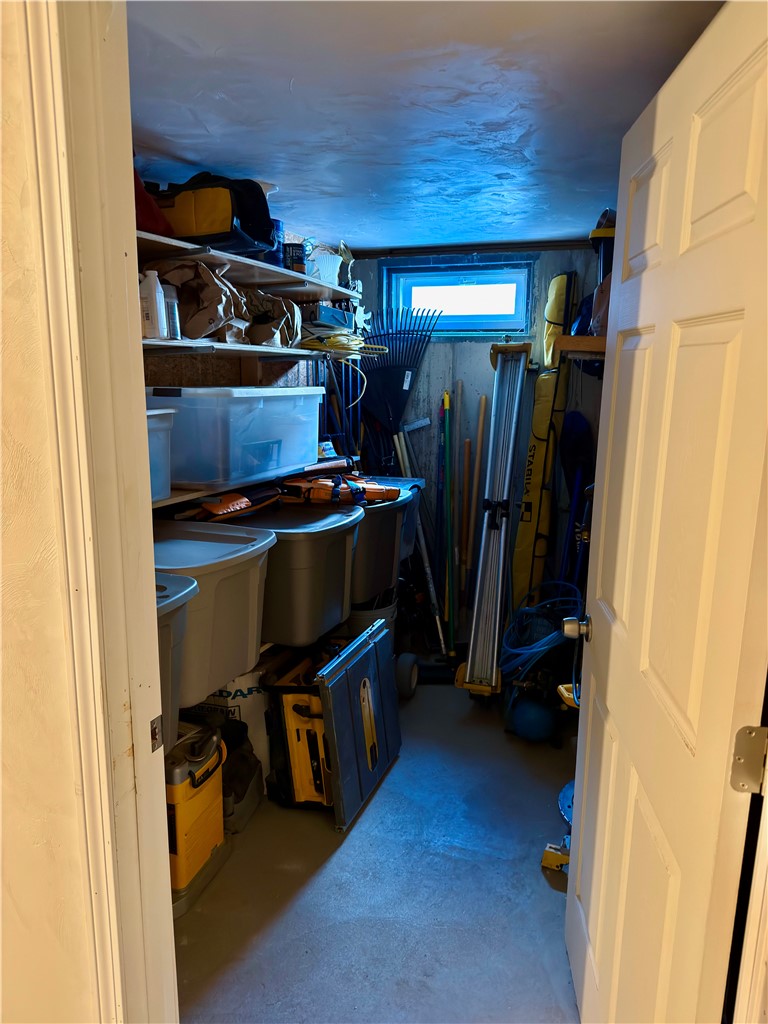 6 Wilson Street, Unit 1 Bristol, RI 02809 - Photo 17 of 17