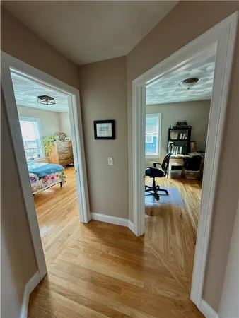 $2,800 | 6 Wilson Street, Unit 1, Bristol, RI 02809