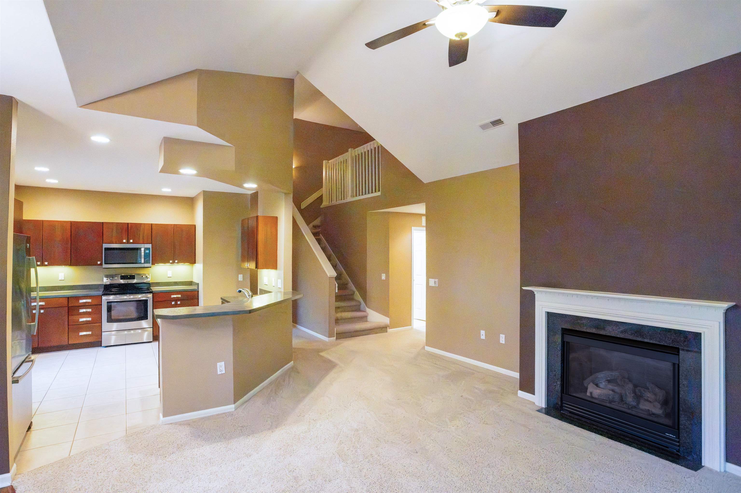 3186 South High Point Road, Unit 3186 Madison, WI 53719 - Photo 12 of 22