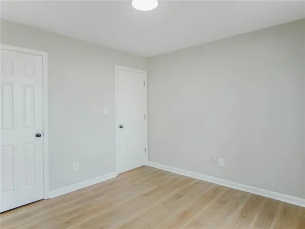 $235,000 | 5603 Eagles Feather Lane, Riverdale, GA 30274