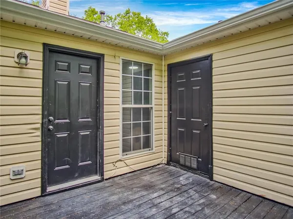 $235,000 | 5603 Eagles Feather Lane, Riverdale, GA 30274