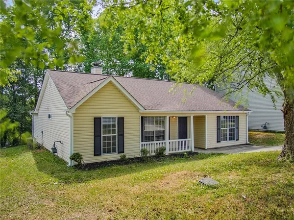 $235,000 | 5603 Eagles Feather Lane, Riverdale, GA 30274
