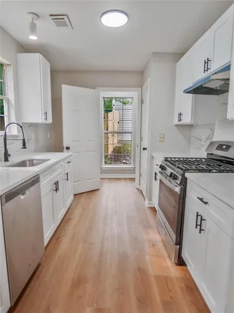 $235,000 | 5603 Eagles Feather Lane, Riverdale, GA 30274