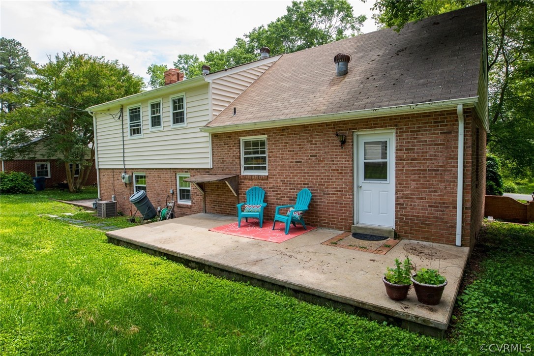 110 Swanage Road North Chesterfield, VA 23236 - Photo 35 of 40 Gallery Image 35