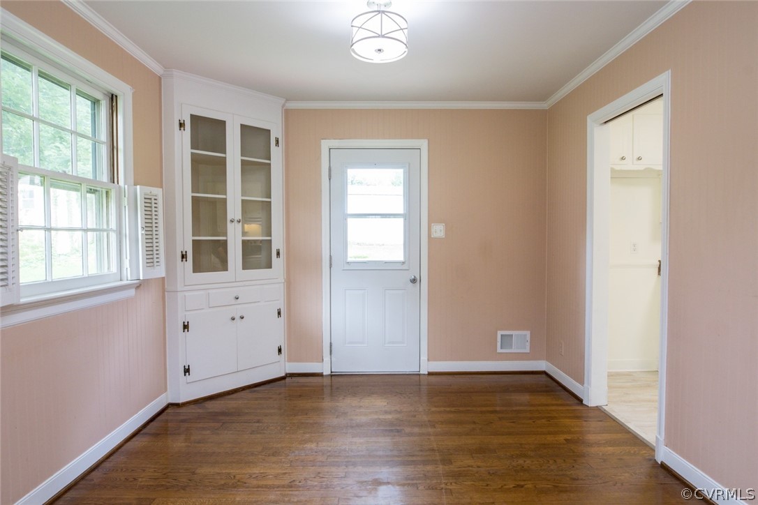 110 Swanage Road North Chesterfield, VA 23236 - Photo 7 of 40 Gallery Image 7