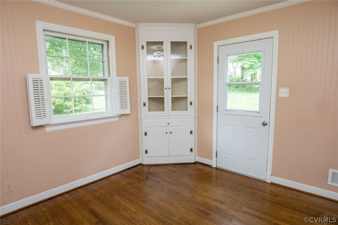 110 Swanage Road North Chesterfield, VA 23236 - Photo 8 of 40 Gallery Image 8