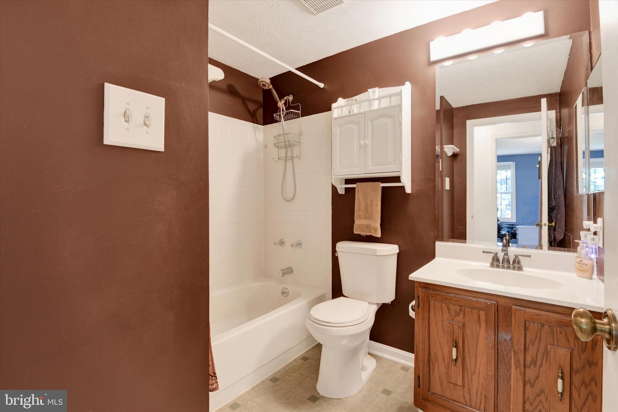 1324 Split Rail Lane Frederick, MD 21703 - Photo 19 of 30 Full Bathroom upper level