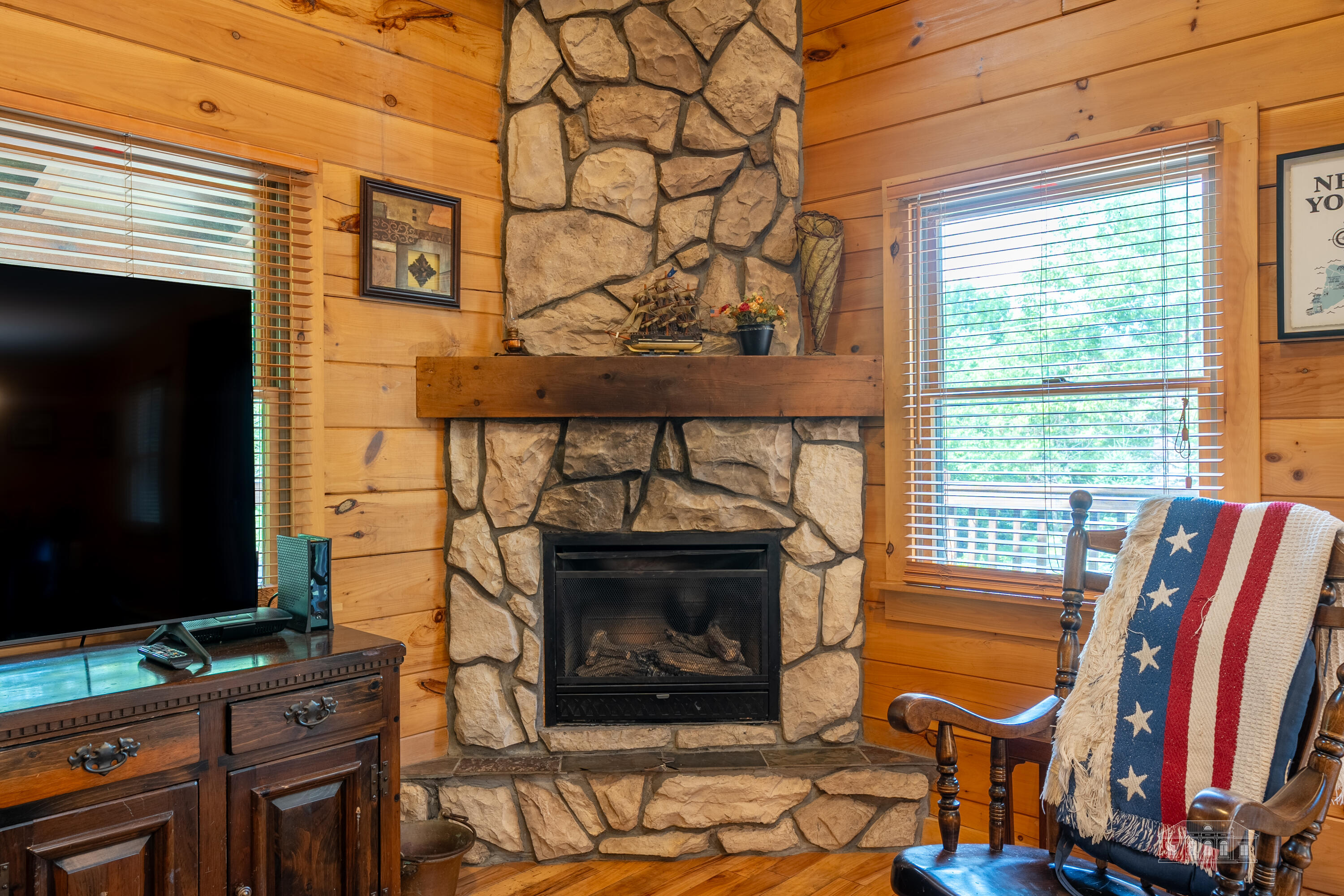 5893 Cascade Road Lake Placid, NY 12946 - Photo 9 of 27 Gallery Image 9